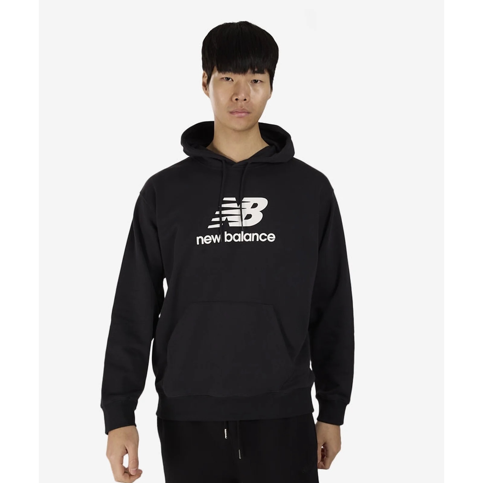 Худі New Balance чоловіче чорне MT41501BK
