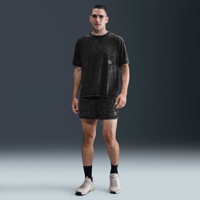 Футболка Nike чоловіча чорна HV0627-010