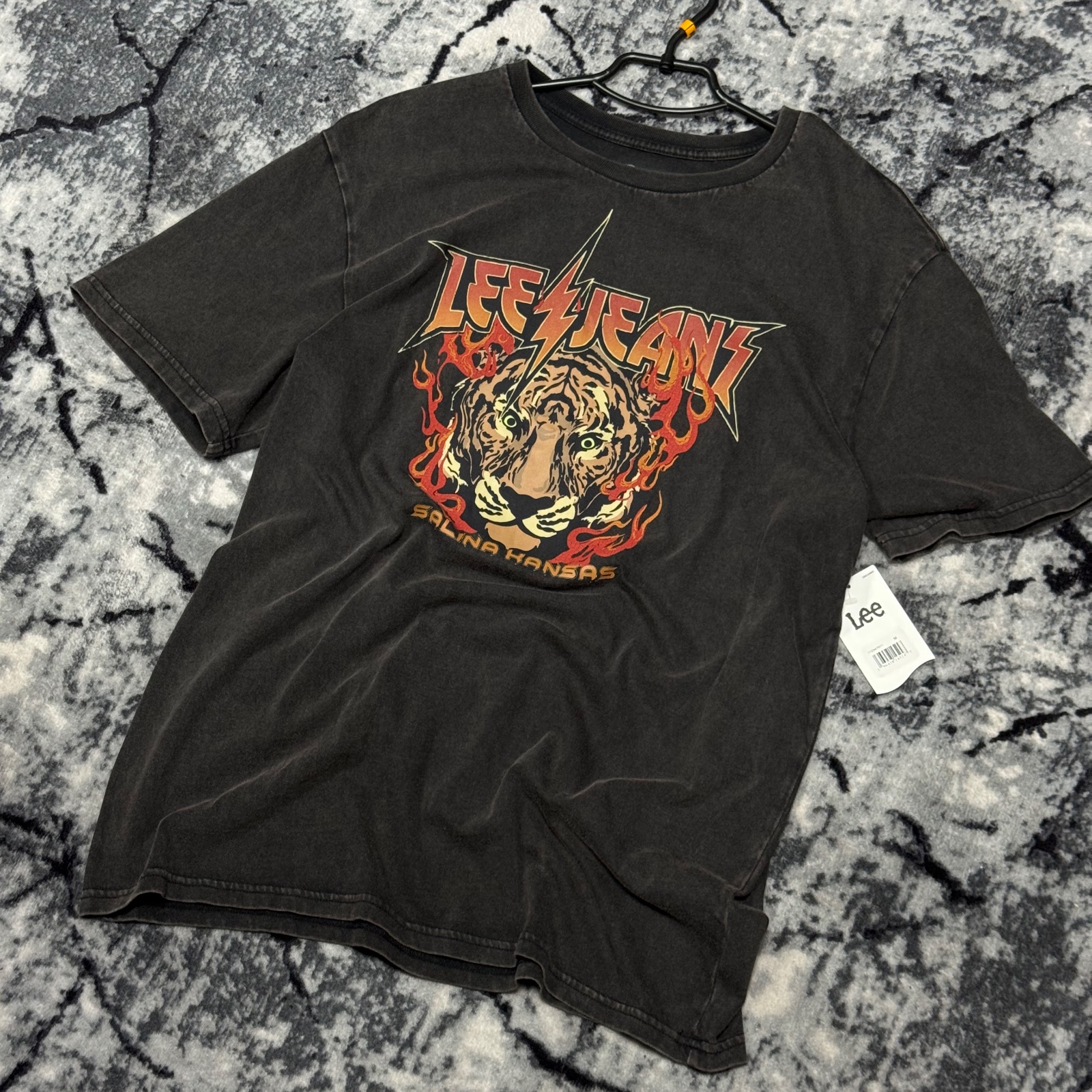 Футболка Lee Jeans Tiger Rock Graphic T-Shirt чоловіча сіра